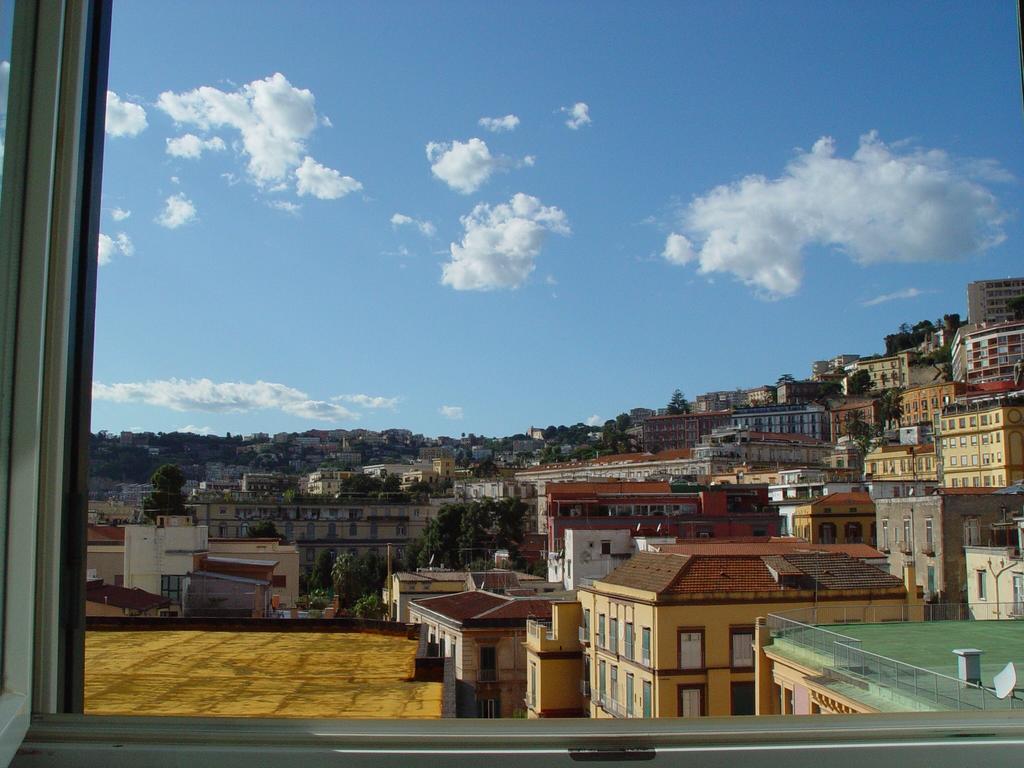 Le Terrazze Di Chiaia Apartment Naples Room photo