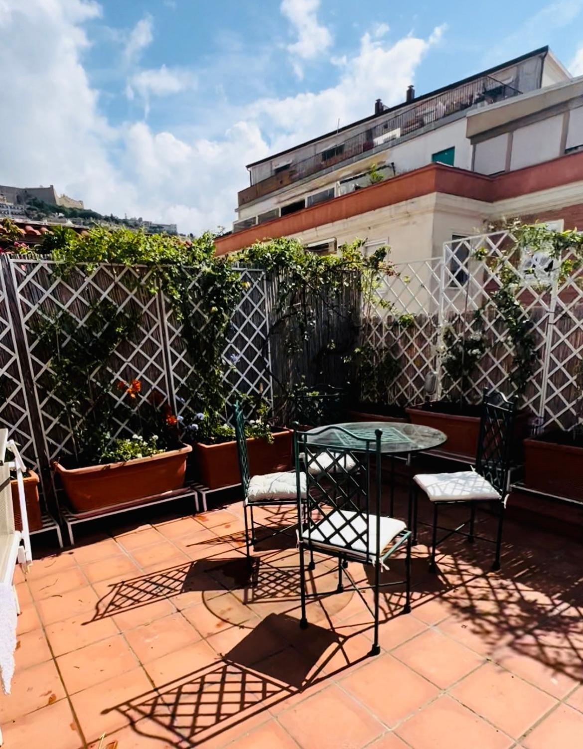 Le Terrazze Di Chiaia Apartment Naples Exterior photo